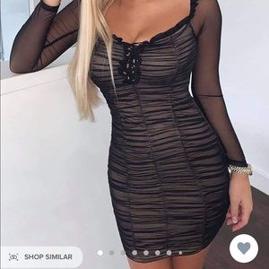 Fashion nova dress size L fits smaller a size M
